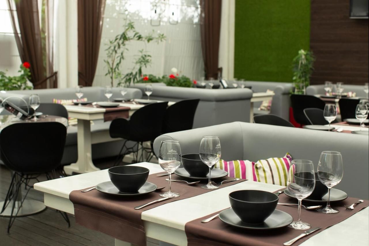 Отель Flowers Hotel Кишинёв-34