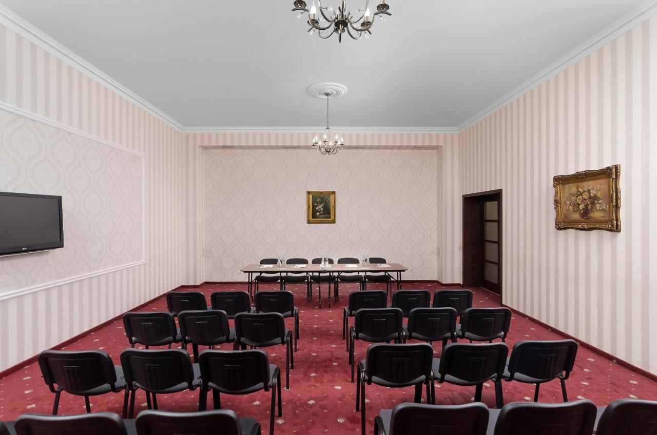 Отель Flowers Hotel Кишинёв-37