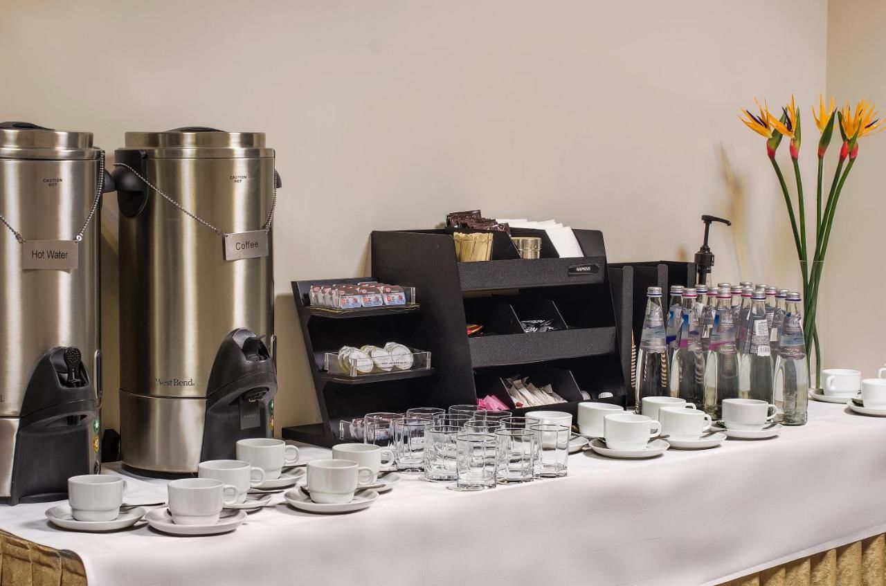 Отель Flowers Hotel Кишинёв-40