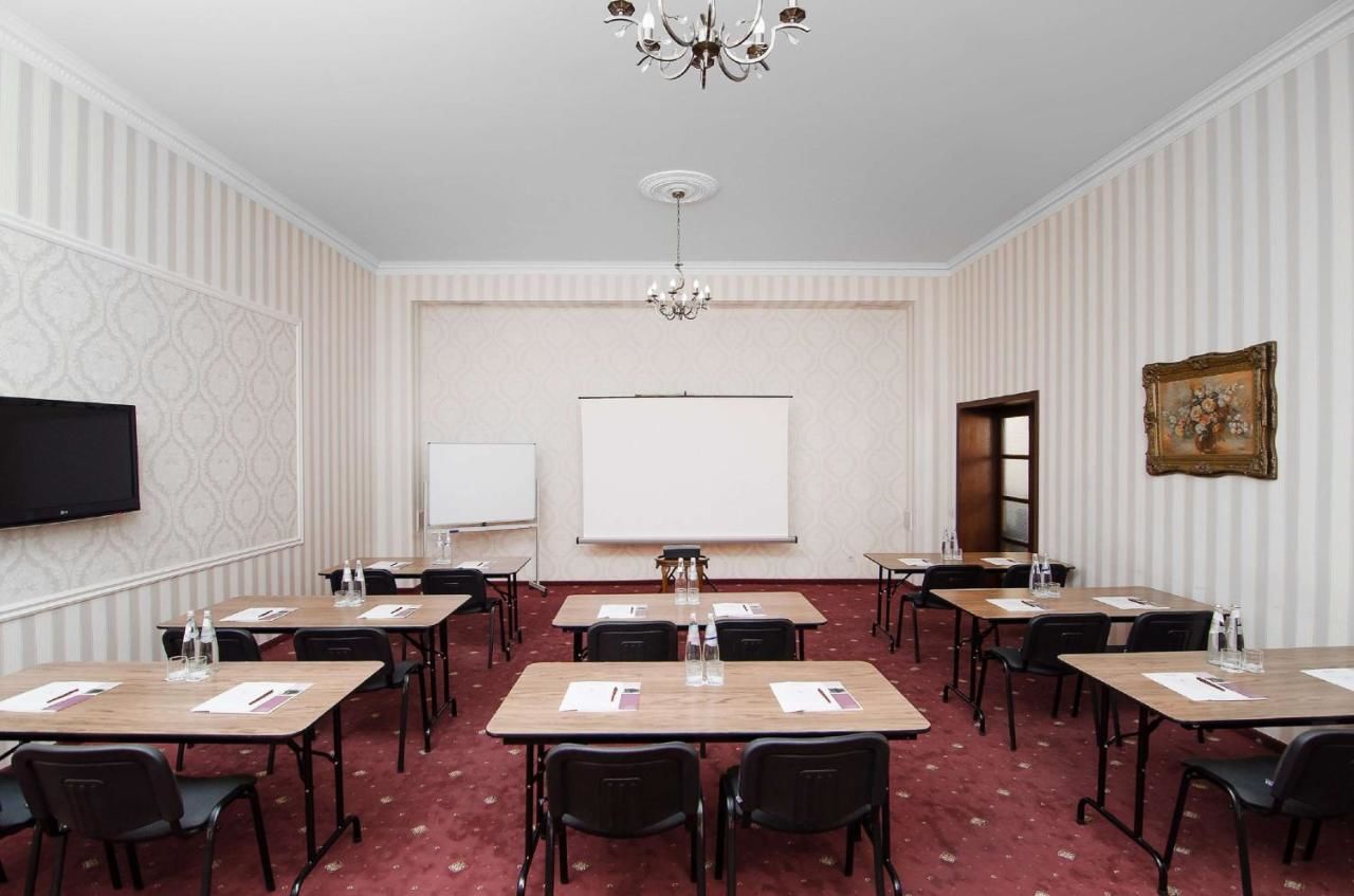 Отель Flowers Hotel Кишинёв-44